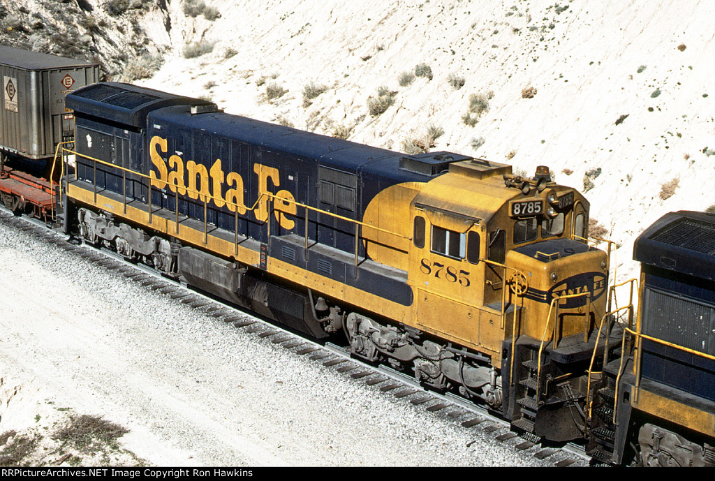 ATSF 8785 (REPOST)